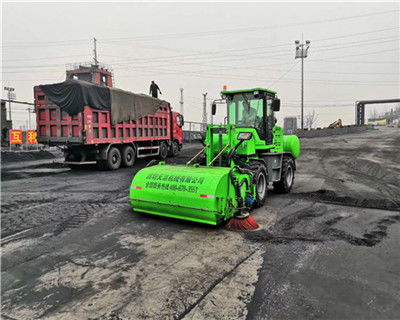 天潔機(jī)械 以專業(yè)清掃設(shè)備與誠(chéng)信服務(wù)，助力環(huán)保工程施工高效推進(jìn)